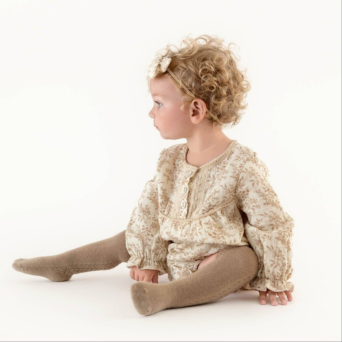 Elodie Long Sleeve Romper Set: 2pc Set + Oatmeal socks