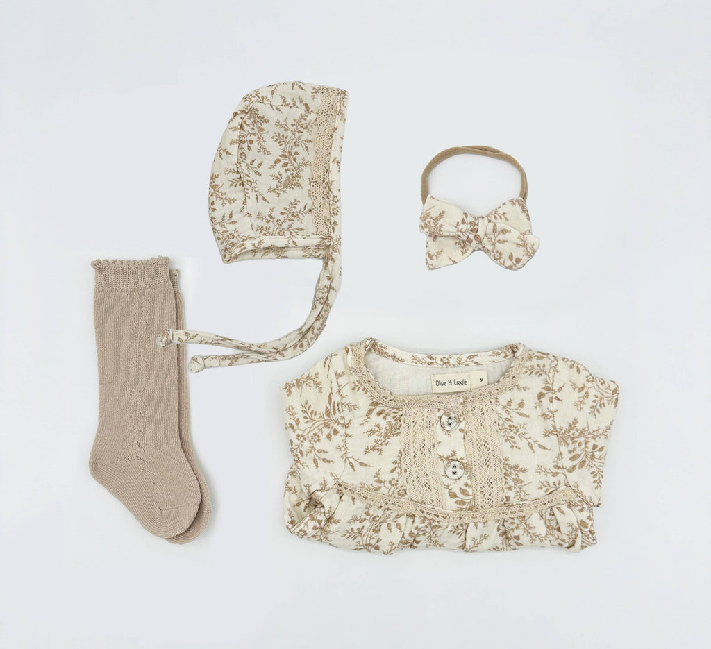 Elodie Long Sleeve Romper Set: 2pc Set + Oatmeal socks