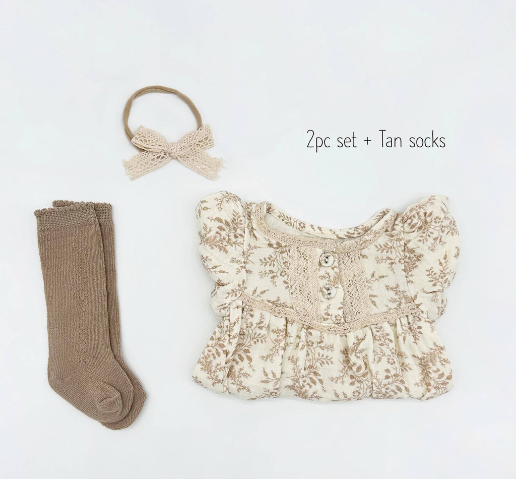 Elodie Long Sleeve Romper Set: 2pc Set + Oatmeal socks